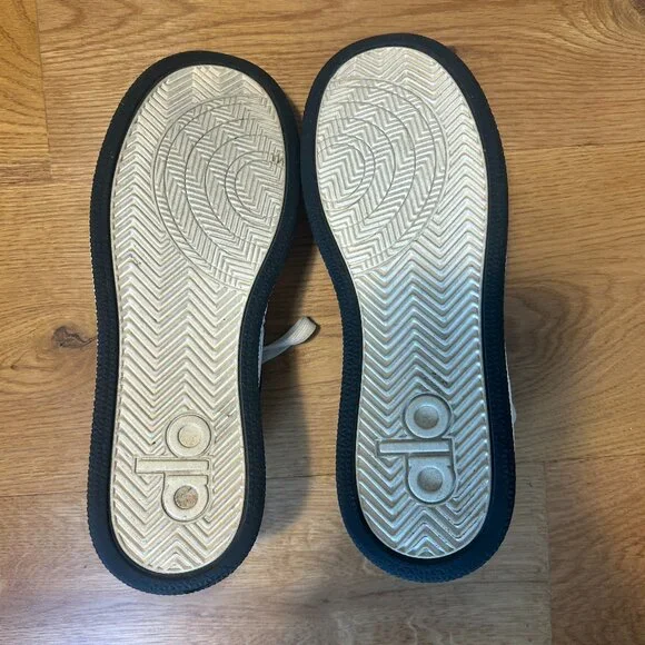 Alo Recovery Mode Sneaker - Picture 5 of 5